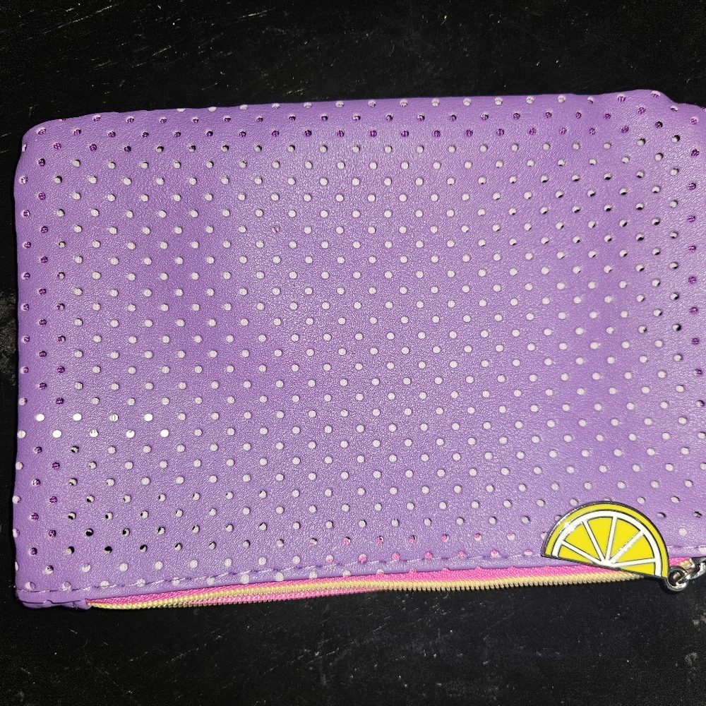 Ipsy makeup bag